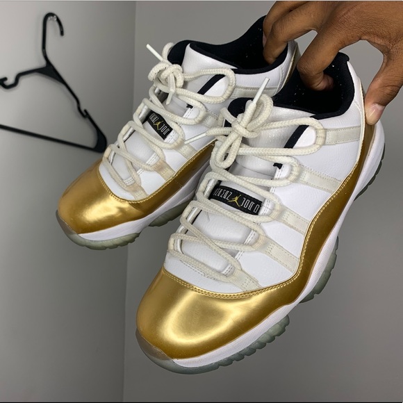 gold 11 lows